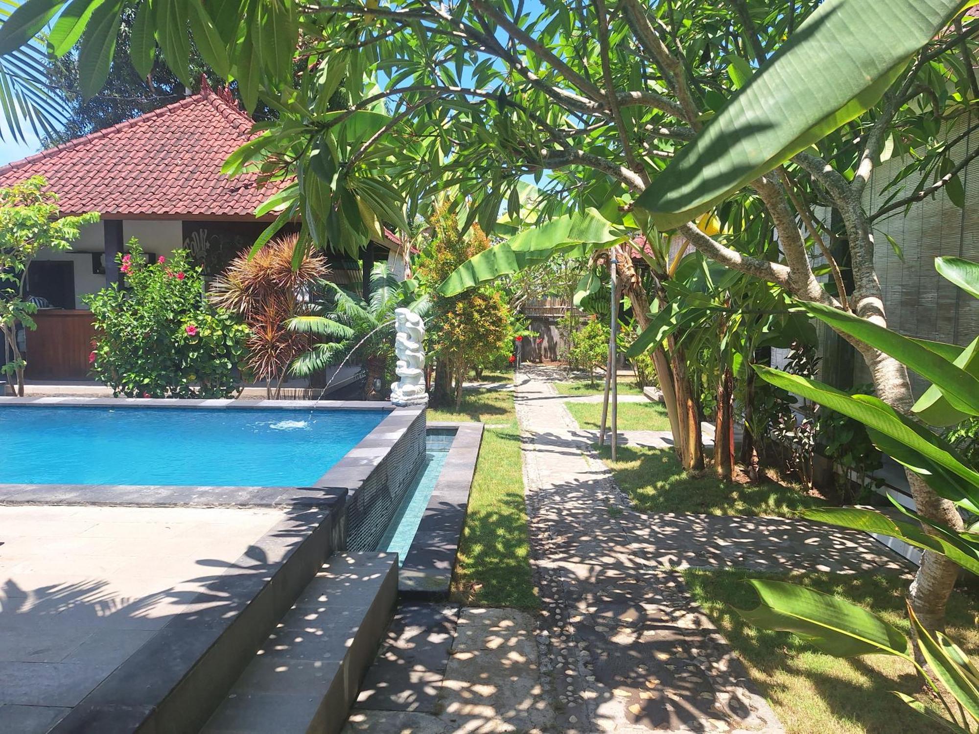 D'Waktu In House Lembongan Exterior foto